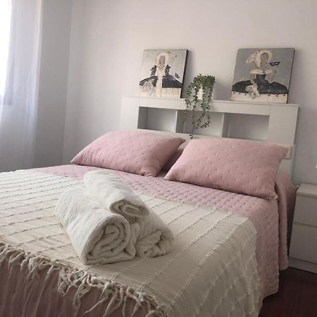 Apartamento Xacobe Grove, 120 Metros Totalmente Equipado, Luminoso, Centrico Y Con Plaza De Garaje O Grove Exterior photo