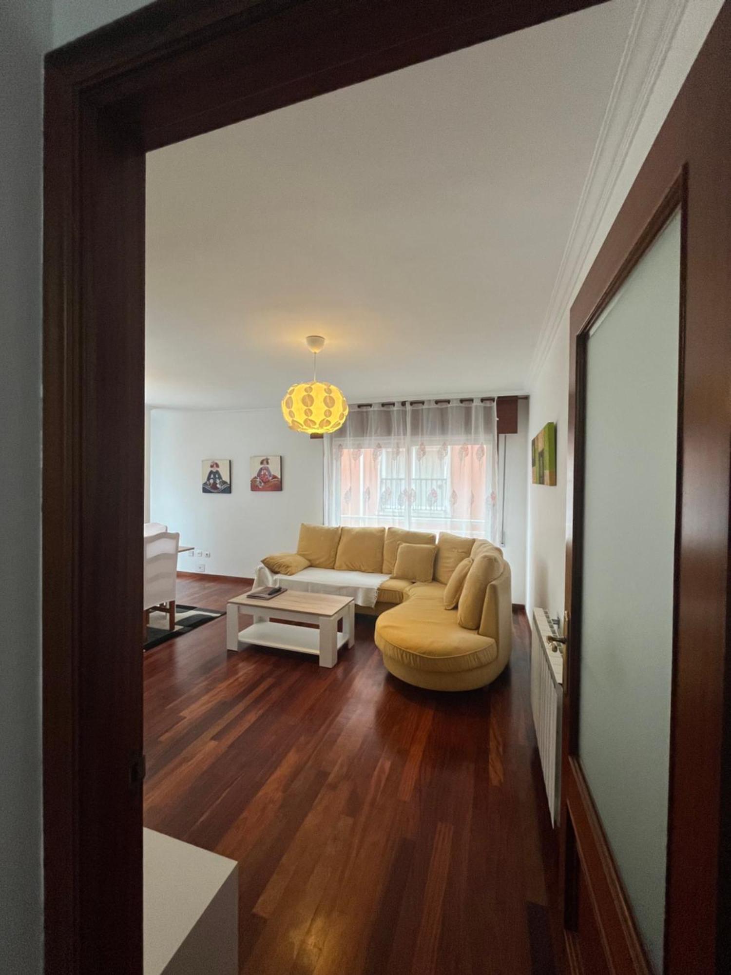 Apartamento Xacobe Grove, 120 Metros Totalmente Equipado, Luminoso, Centrico Y Con Plaza De Garaje O Grove Exterior photo