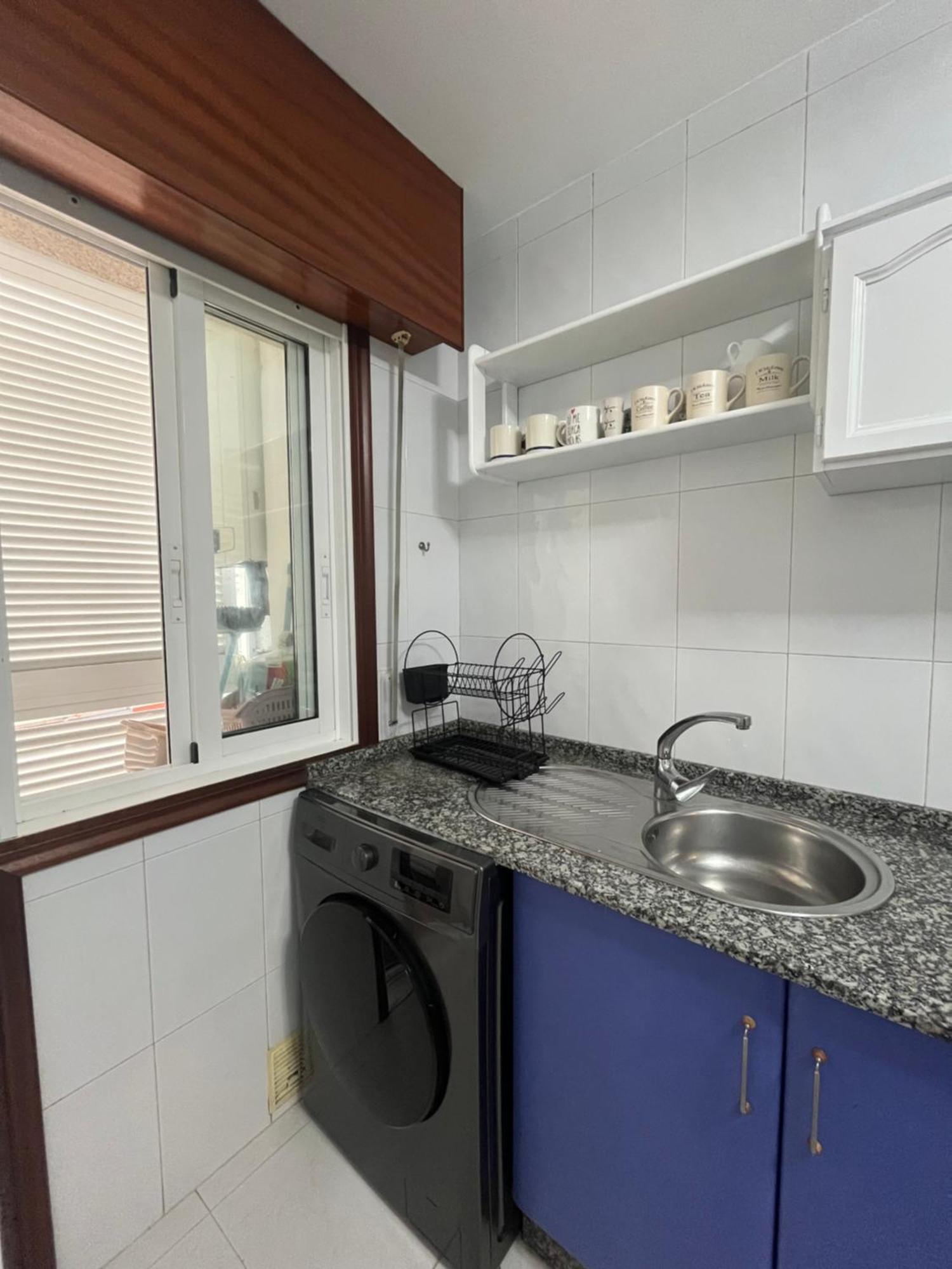 Apartamento Xacobe Grove, 120 Metros Totalmente Equipado, Luminoso, Centrico Y Con Plaza De Garaje O Grove Exterior photo